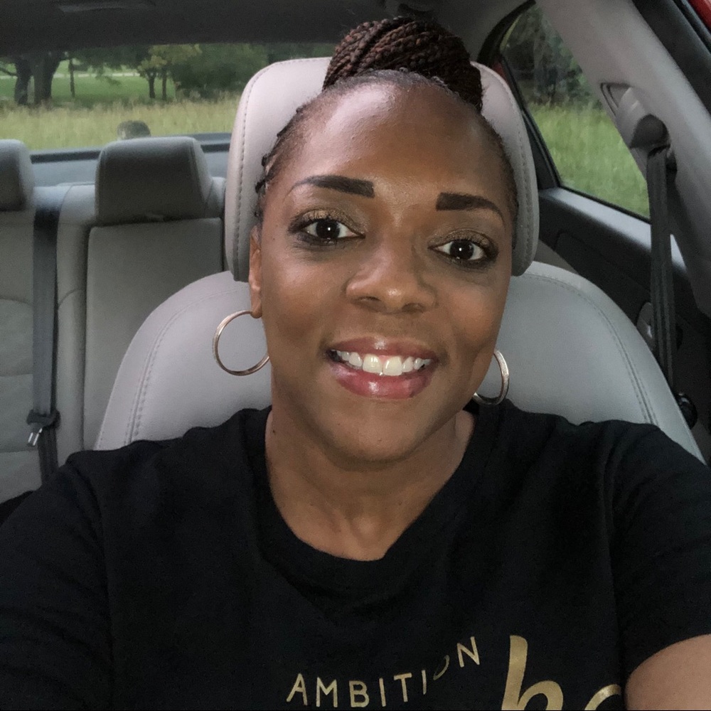 Meet your Posher, Cecelia